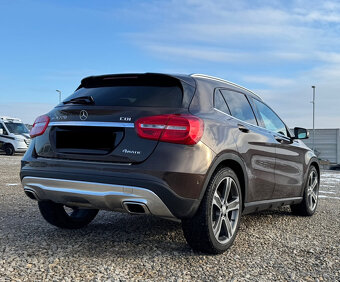 Mercedes-Benz GLA 220 d 4MATIC A/T - 6