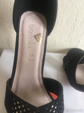 Kožené sandále na podpätku Braccialini - 6