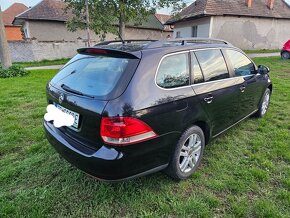 Predam Volkswagen Golf 2008 1,9tdi 77kw peknej čiernej farby - 6