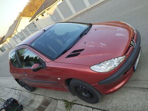 Predám Peugeot 206 1,1 benzín - 6