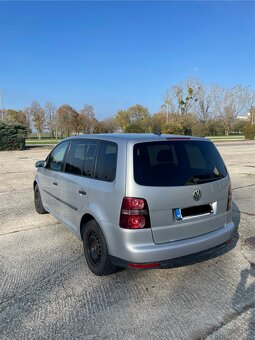 Vw touran 1.9tdi facelift, nová STK/EK 01/2027 - 6