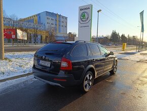 Škoda Octavia SCOUT 2.0 TDI ročník 2011 - 6