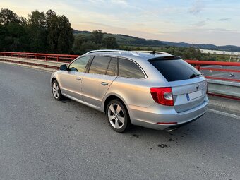 Škoda SuperB Combi 2.0 TDi 125kw DSG 4x4 Facelift - 6