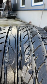 Letné pneu 245/45 r18 - 6