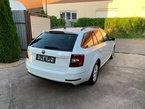 Škoda Octavia Combi 2.0 TDI Style - 6