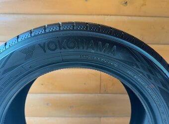 Letné Pneumatiky Yokohama Bluearth GT 205/55 R16 91V - 6