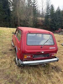 Lada Niva 1.6 4x4 - 6