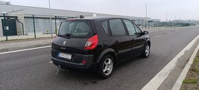 Renault Scénic 1.5 dci - 6