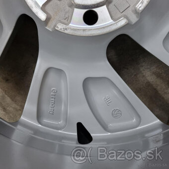 Hliníkové Volkswagen Golf disky 5x112 R17 ET51 - 6