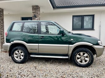 Nissan Terrano ll 2,7 TDI - 6