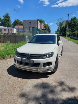 VOLKSWAGEN TOUAREG PREDAM VYMENIM - 6