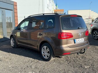 Volkswagen Touran 1.6 TDI 90k - 6