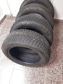 Good Year  ULTRAGRIP MS 9    205/55 R16 - 6