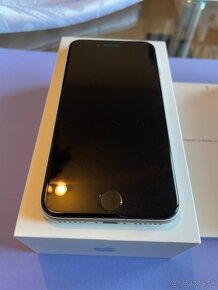 iPhone se 2020 64gb white - 6