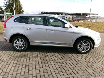 VOLVO XC60 2,4D4 R-Line AWD GPS Auto 10/2013 - 6