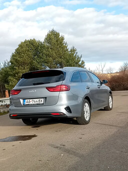 Kia Ceed SW 1,0 T-GDi GOLD + NAVI MY 2024 - 6