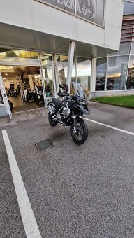 Predám BMW R1250GS ADVENTURE triple black 2024 3000KM - 6