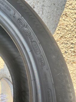 255/50 R19 letne - 6