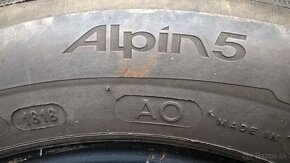 ZIMNÉ 205/60 R16 92H MICHELIN a FULDA cca 7mm UŽ OD 35-€/kus - 6