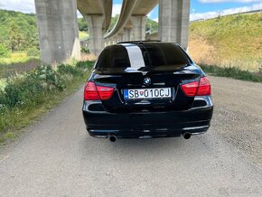 BMW 335i 2011 - TOP - 6