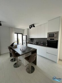 Trogir, Čiovo – zariadený apartmán s výhľadom na more - 6