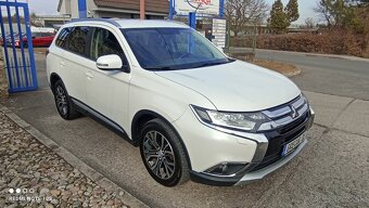 Mitsubishi Outlander  2,2 DI-D  4WD  CVT  EDITION 100 - 6