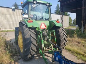 JOHN DEERE 8200 traktor - 6