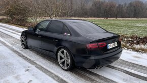 Audi A4 B8 Quattro sedan 2.0 TDi 125kw - 6