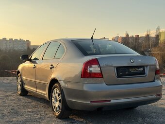 SKODA OCTAVIA II 2 FACELIFT 1.6TDI 77KW sedan - 6