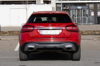 Mercedes-Benz GLA 180 d Entry A/T - 6