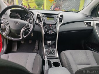 Hyundai i30 comdi 1.6 CRDI - 6