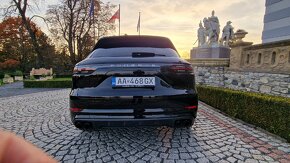 PORSCHE CAYENNE III 3.0 i V-6 - 6