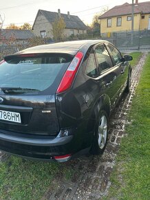 Ford Focus 1.6 tdci 80kw rok 2006 - 6