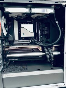 Ryzen 7 7800x3D \32GB RAM \RX 7800XT 16GB\ 1000W Zdroj - 6