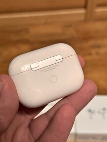 Apple Airpods Pro (1st gen) - 6