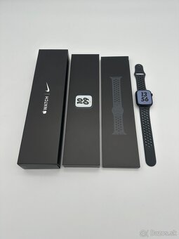 Apple Watch Series 7 45mm NIKE Midnight + DARČEK - 6