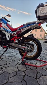 Honda africa twin 1100 adventure - 6