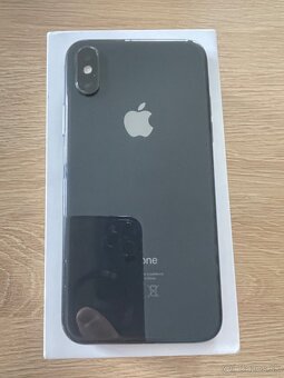 Predám veľmi zachovalý iPhone Xs s príslušenstvom. - 6