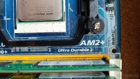 Gigabyte GA-MA78GM-UD2H, 4GB DDR2 - 6