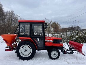 Japonský traktor KUBOTA GL 23 Diesel 3 válec, 23HP - 6