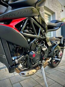 MV Agusta Brutale 800 - 6