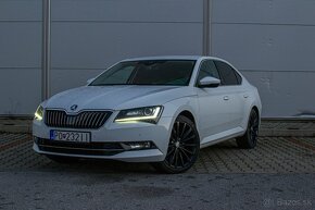 Škoda Superb 2.0 TDI 190k 4x4 Style DSG 2018 - 6