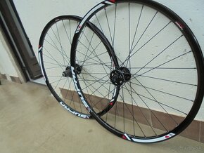 Kvalitné Sram X9 - Rodi Supra, Pevna Os 15x100-12x142 mm. - 6