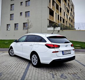 Hyundai i30 1,6 CRDI 2020 v Záruke + zimné pneumatiky - 6