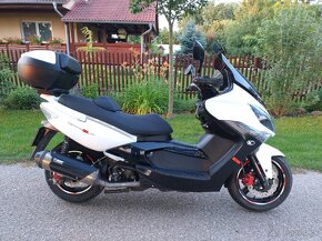 Kymco Xciting 500i R - 6