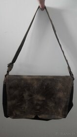 Dámska taška z pravej brúsenej kože značky SISLEY - 6