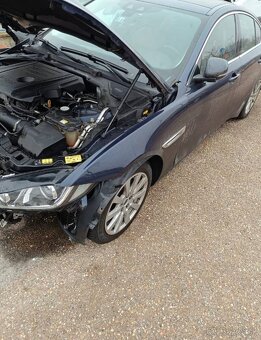 Jaguar XE 2.0D model 2015-2024 - 6