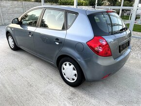 KIA Ceed 1.4i 16V Comfort NEPOJAZDNE - 6