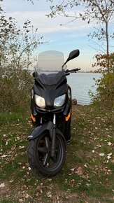 YAMAHA X-MAX 125cc 10,1kw - 6