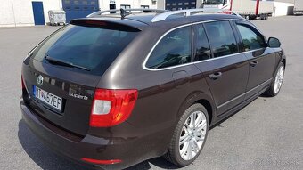 Škoda Superb mk2 Combi 2013 - 6